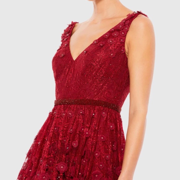 Elegant Red Lace Tiered Dress - Picture 2 of 7